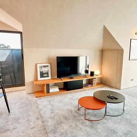 Unique Sunny Penthouse W/ Ac In The City's Heart Appartamento Oporto