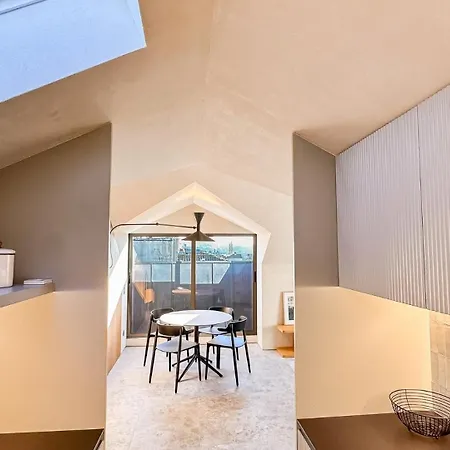 Daire Unique Sunny Penthouse W/ Ac In The City's Heart Porto