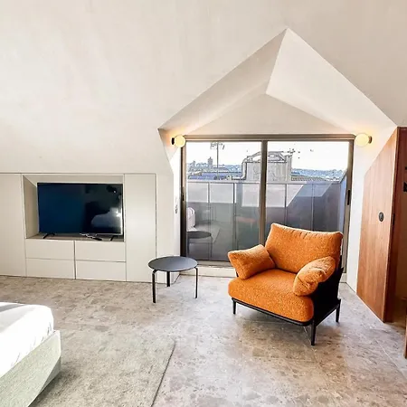 Daire Unique Sunny Penthouse W/ Ac In The City's Heart Porto