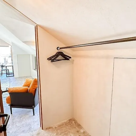 Unique Sunny Penthouse W/ Ac In The City's Heart Oporto