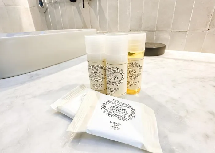 Unique Sunny Penthouse W/ Ac In The City's Heart * 포르투