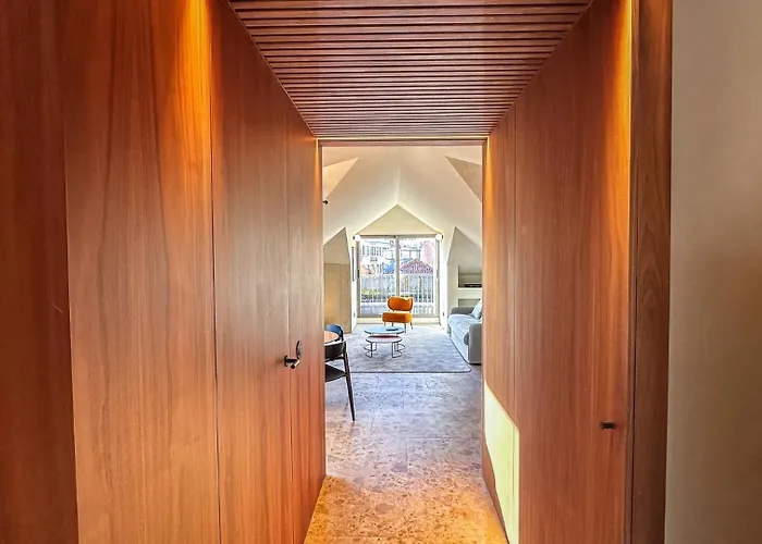 Lejlighed Unique Sunny Penthouse W/ Ac In The City's Heart