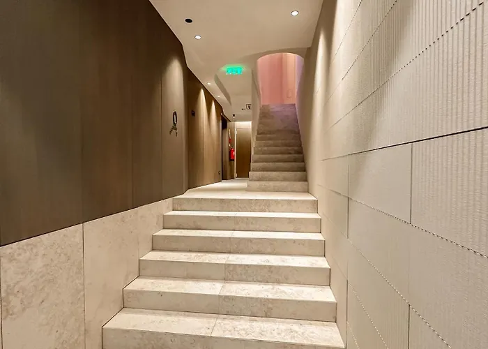 Lejlighed Unique Sunny Penthouse W/ Ac In The City's Heart *